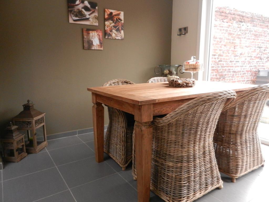 Holiday Home Juliette Poperinge Bagian luar foto